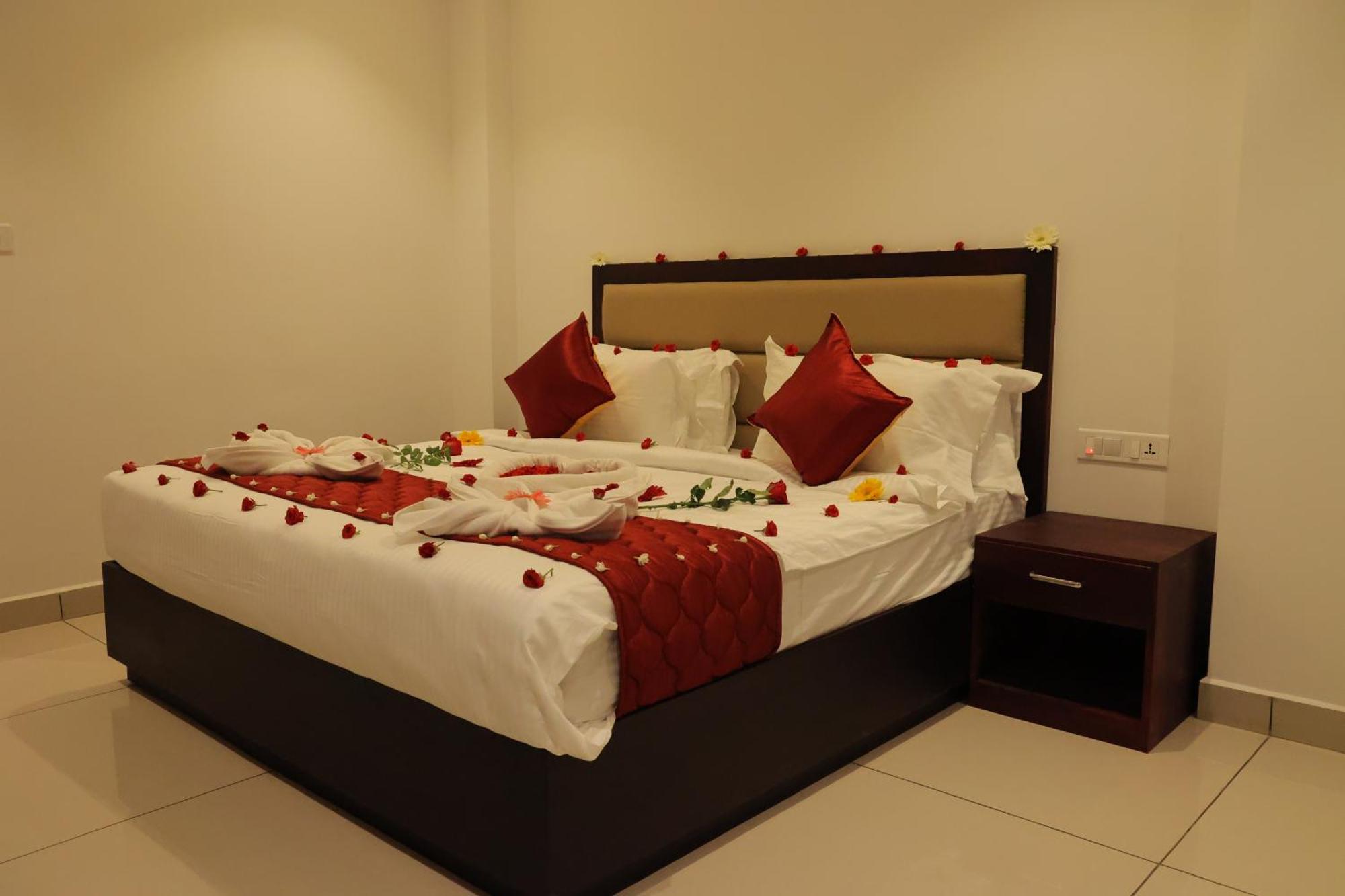 Spring Valley Resort Теккади Экстерьер фото