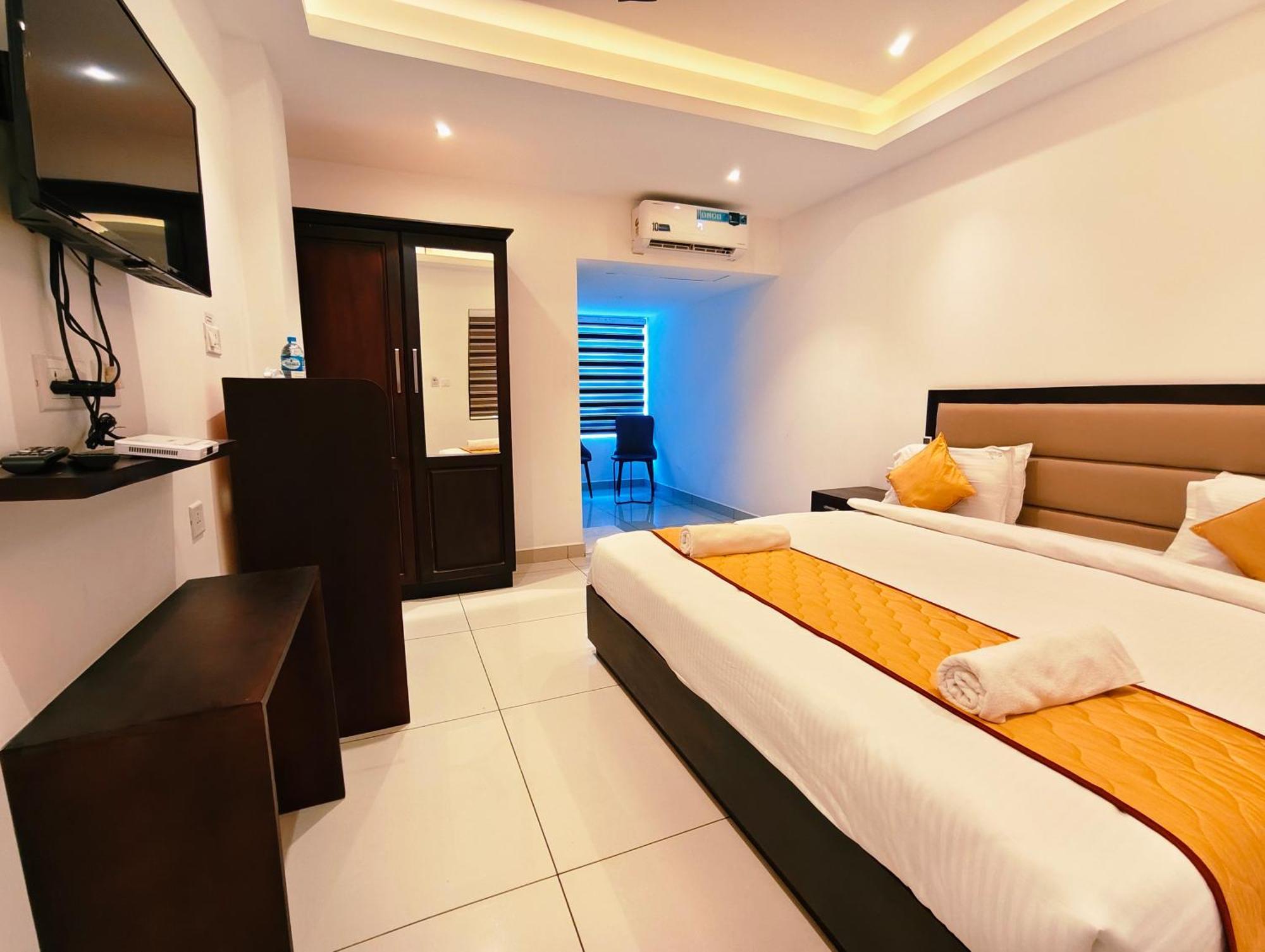 Spring Valley Resort Теккади Экстерьер фото