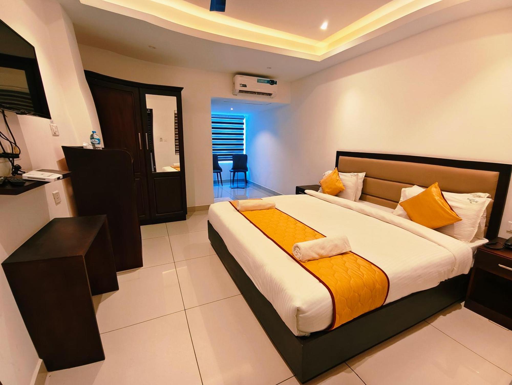 Spring Valley Resort Теккади Экстерьер фото