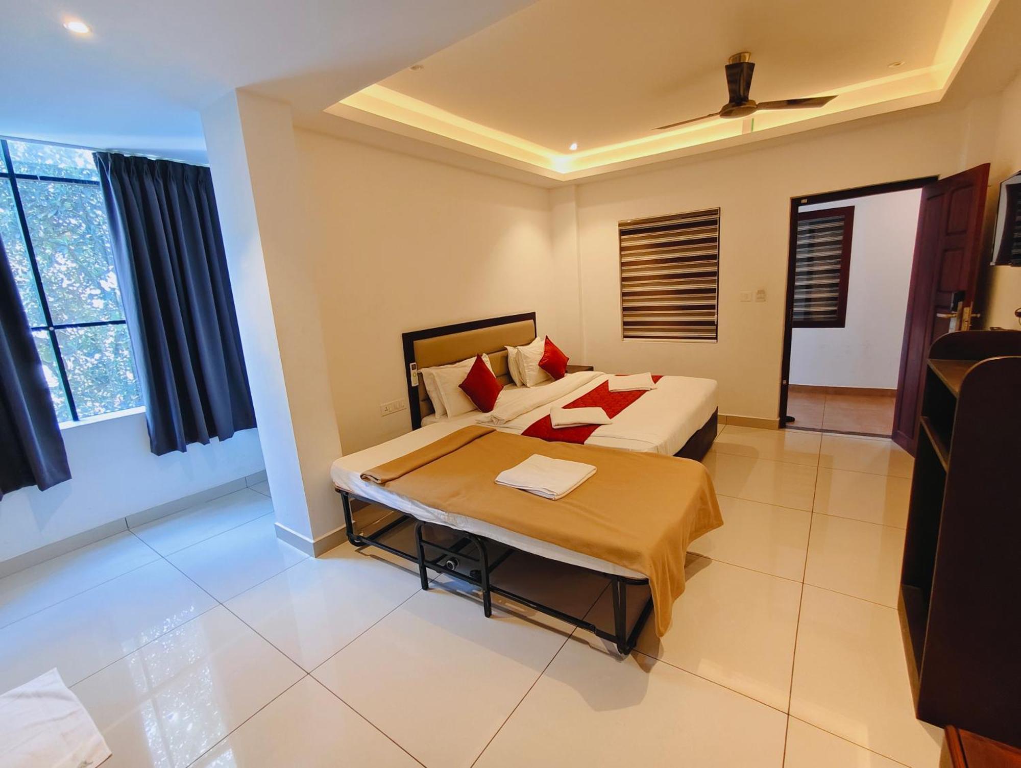 Spring Valley Resort Теккади Экстерьер фото